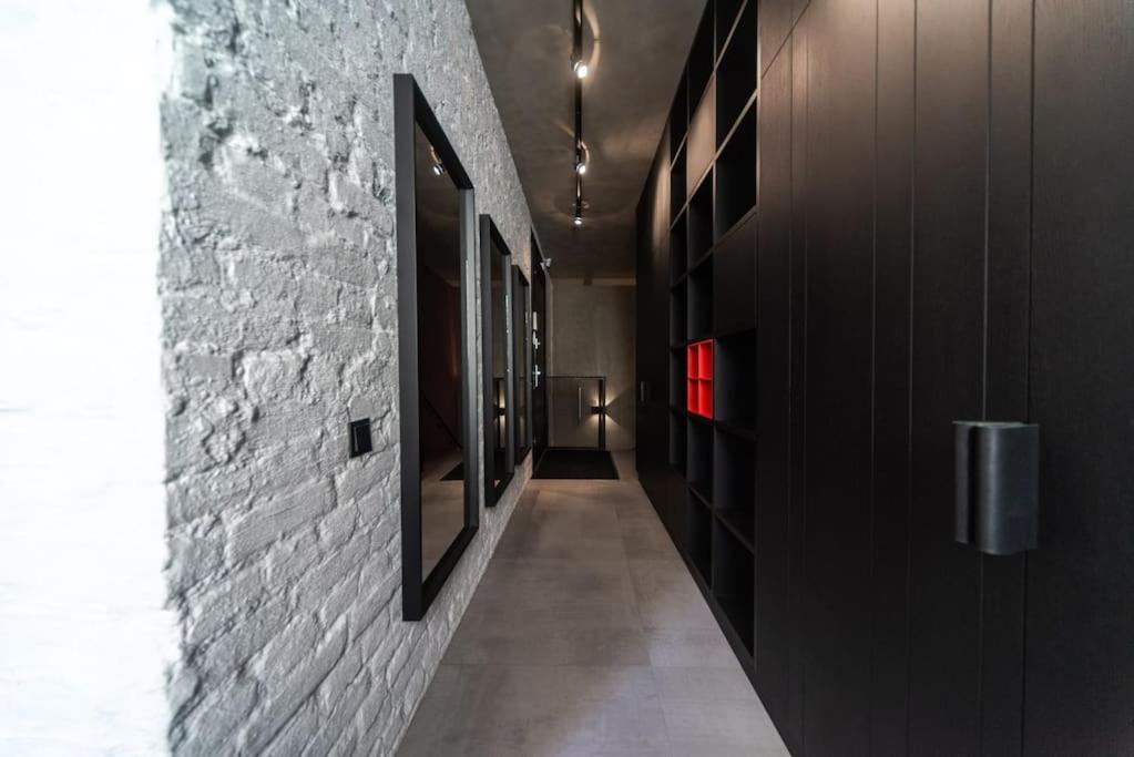 3 Storey Apartment With A Character And A Terrace Riga Buitenkant foto